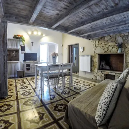 ベッド・アンド・ブレックファスト Vicoli Del Borgo ルッファーノ